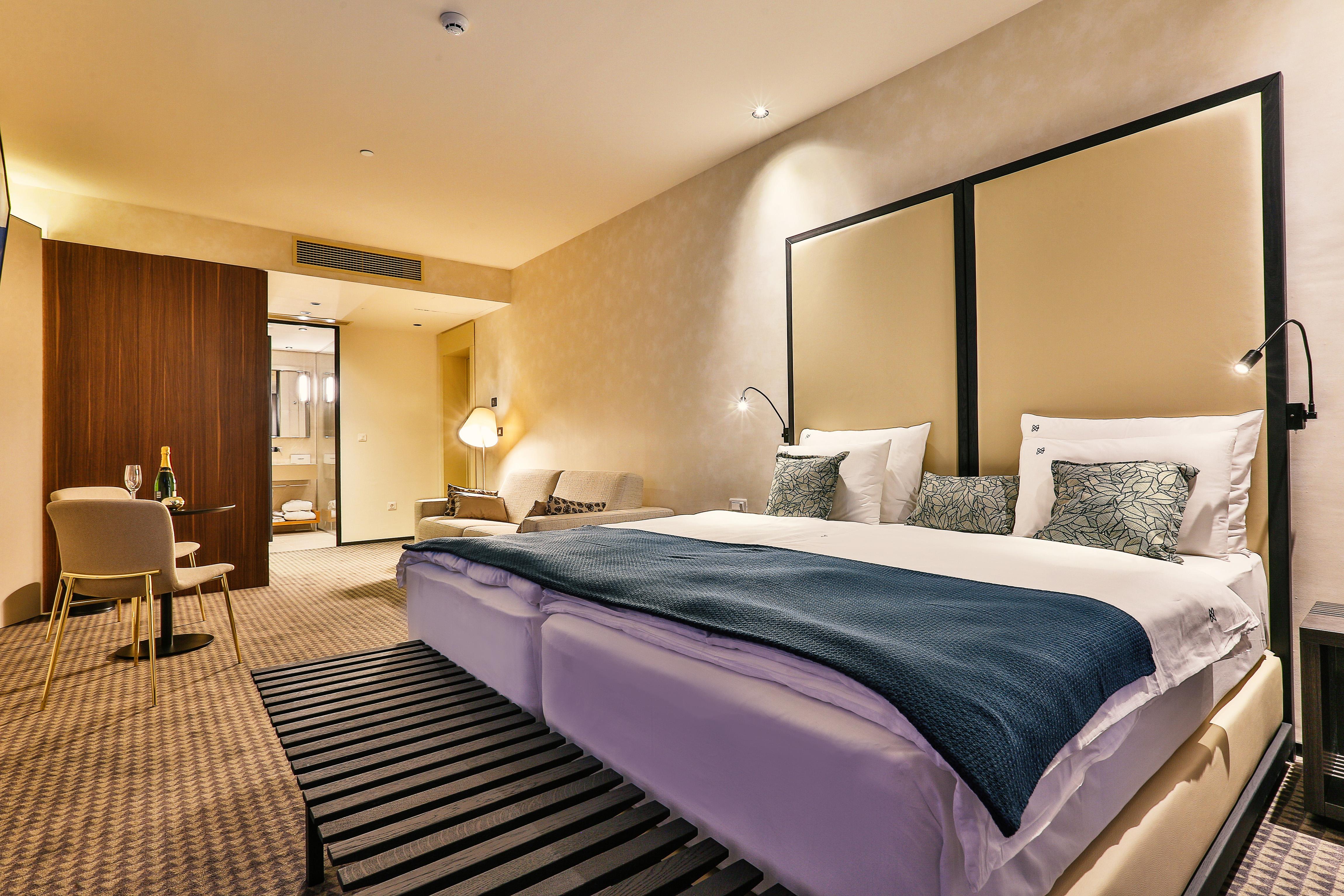 Hotel Kalos Будва Екстериор снимка