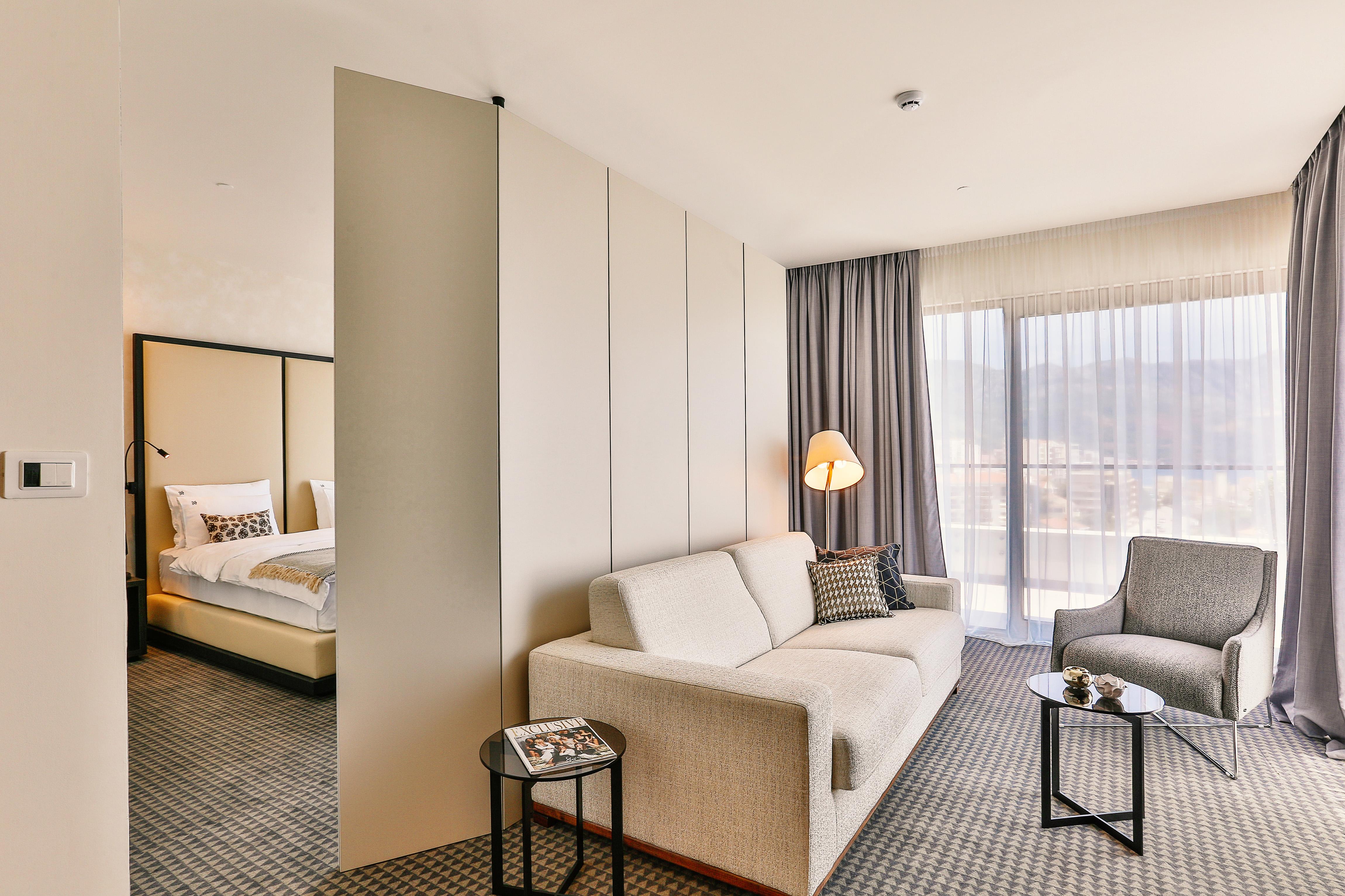 Hotel Kalos Будва Екстериор снимка